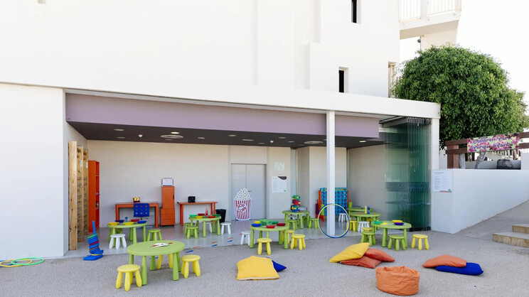 HD Beach Resort & Spa